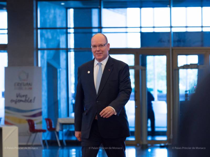 Prince Albert attends XVII Francophonie Summit