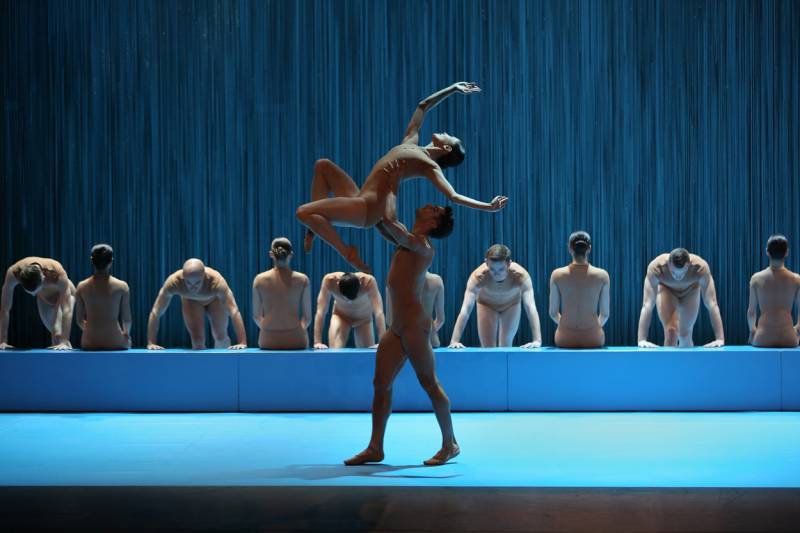 Ballets de Monte Carlo Spreads Joy before Christmas with “Monaco Danse Forum”