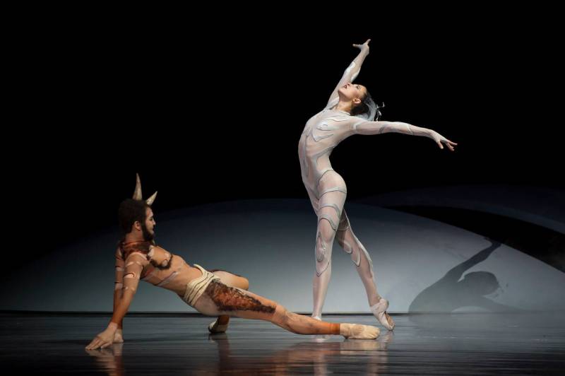 Ballets of Monte-Carlo Wow Thousands in Venice and Athens