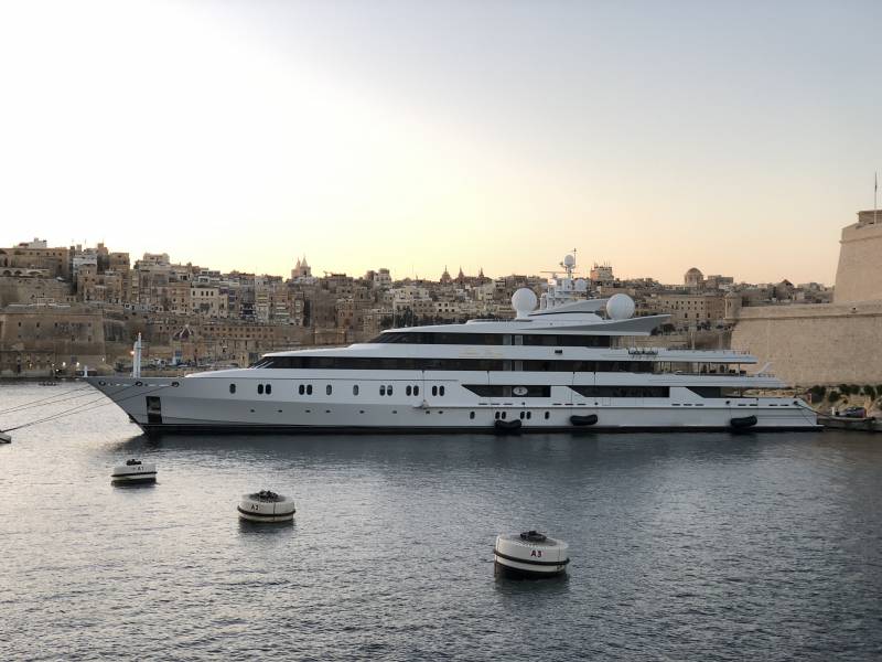 Indian Empress crew recovers $1 million in salaries