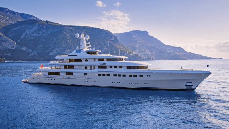 Report on death of 81-metre superyacht Kibo (now Grace)
