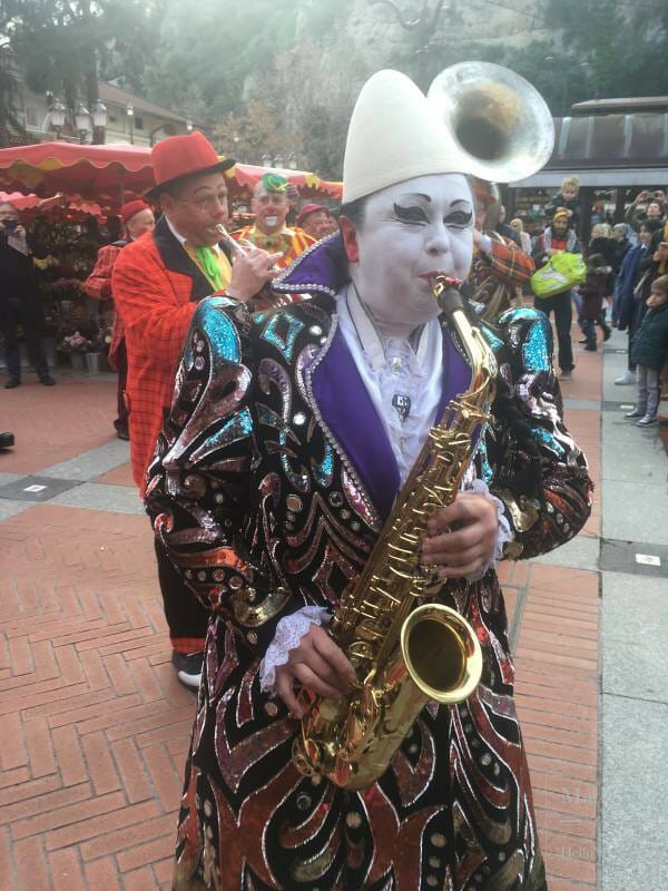 Clowning Around at the Marche de la Condamine