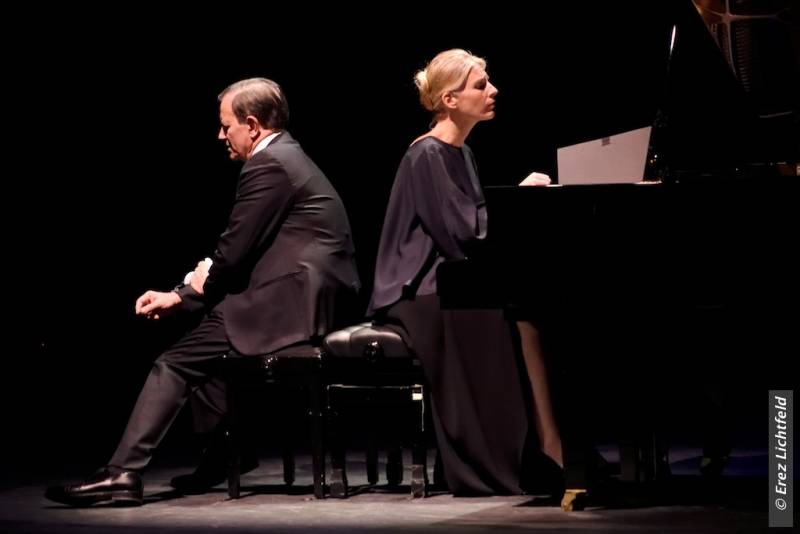 "Horowitz le pianiste du siècle" ("Horowitz, Pianist of the Century")