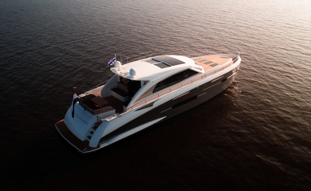 Inveni- the first vessel launched by Sichterman Yachts