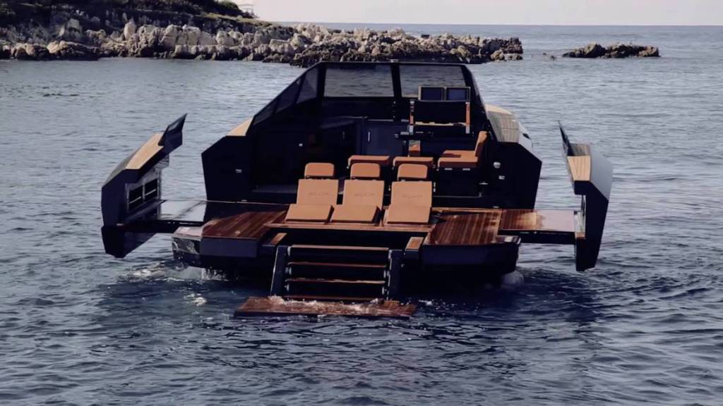Evo Yachts: 13 meters of innovation and exclusive