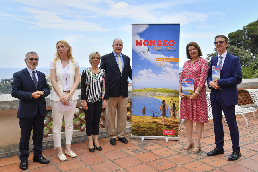 Presentation of the First Monaco History Workbook