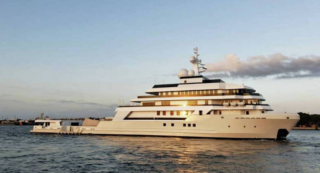 90m superyacht Voyager- the largest commercial ship converted in the USA