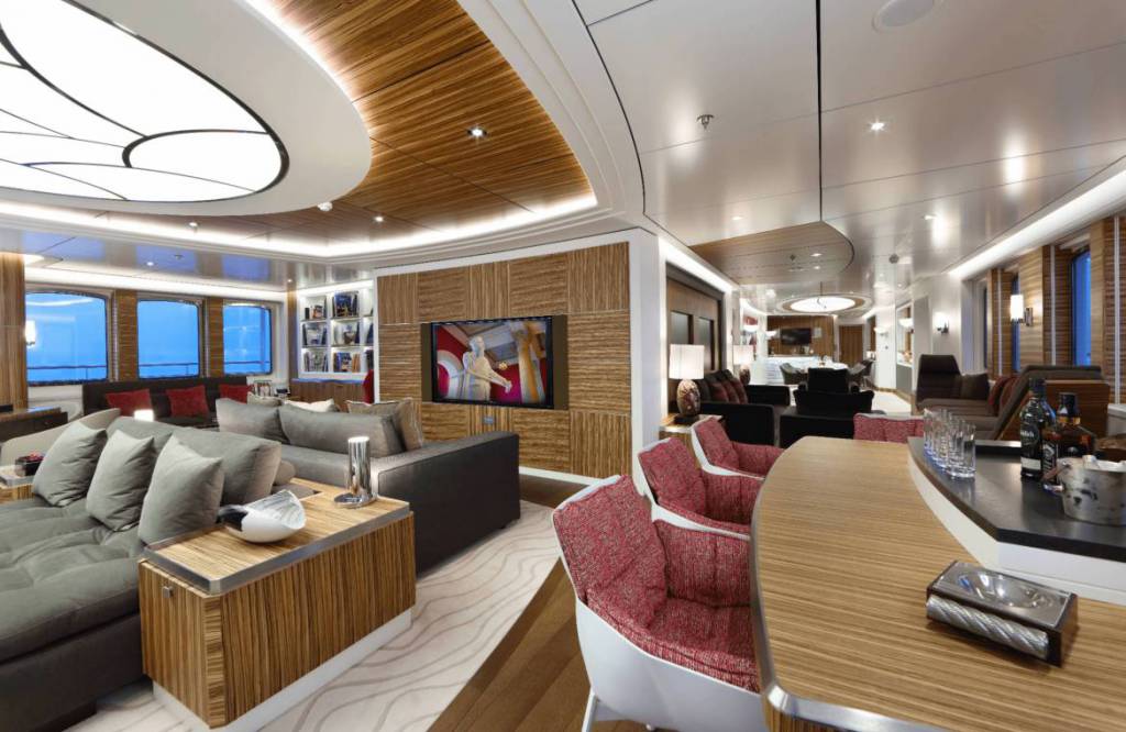77m explorer superyacht Yersin joins charter fleet from EUR 600,000 per week