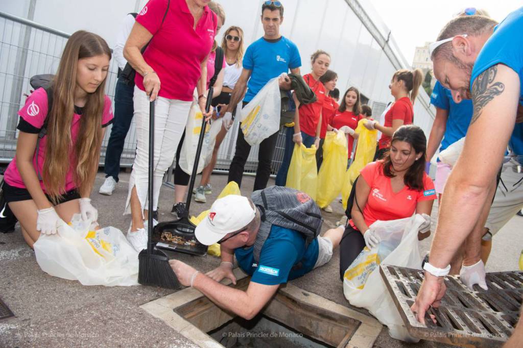 Prince Albert participates in World Cleanup Day