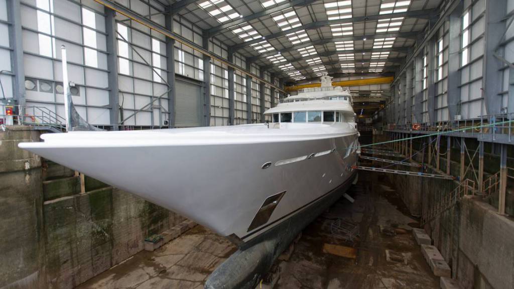 69m Amels superyacht Lady E to undergo winter refit at Pendennis