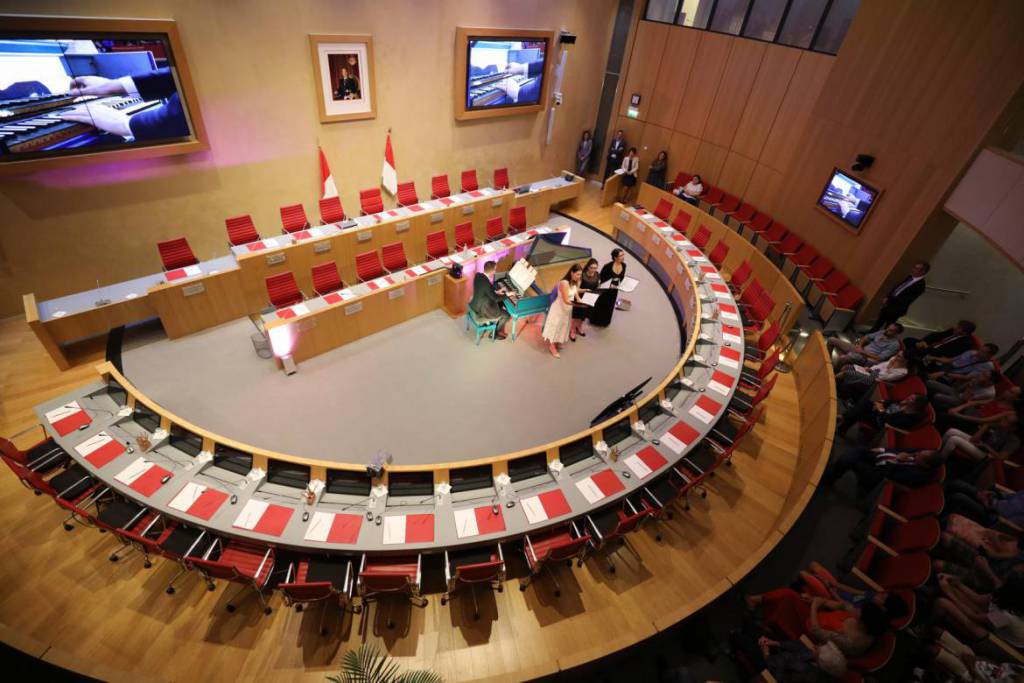 The Conseil National Passes the Budget Amendment