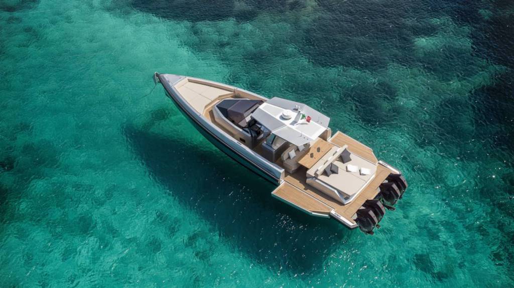 48 Wallytender X demonstrates 55 knots ahead of debut in Miami