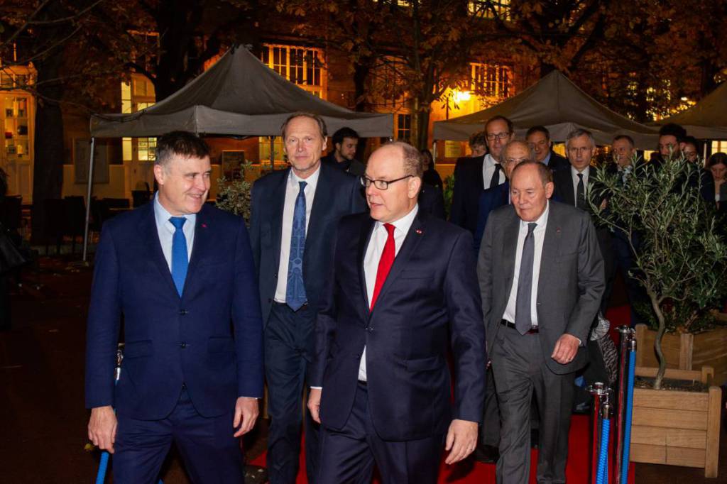 Prince Albert gives lecture at ESCP Europe Business School