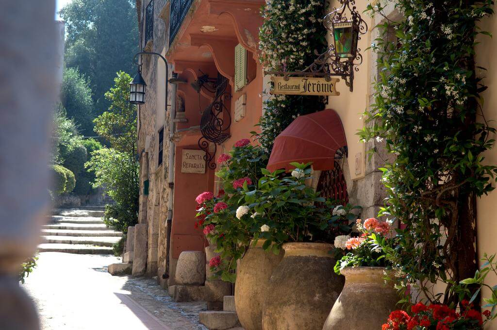 Cirino Wine in La Turbie