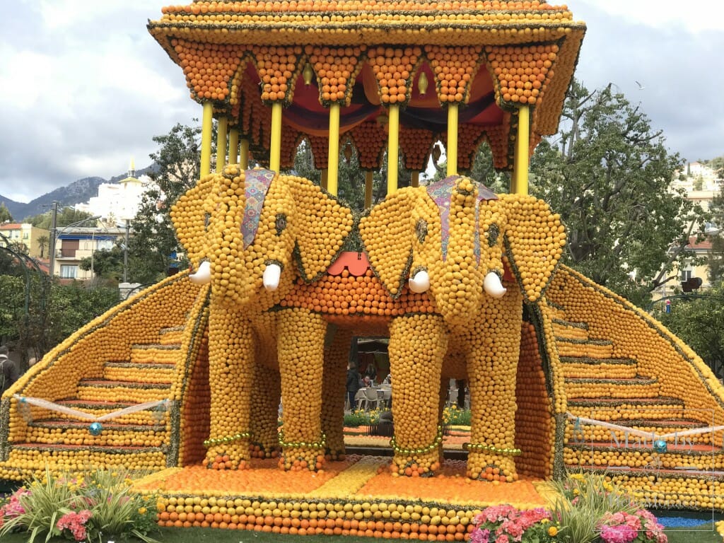 Lemon Festival in Menton (Fête du citron)