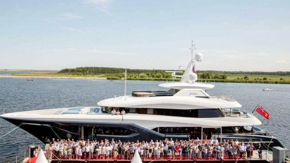 superyacht Viatoris