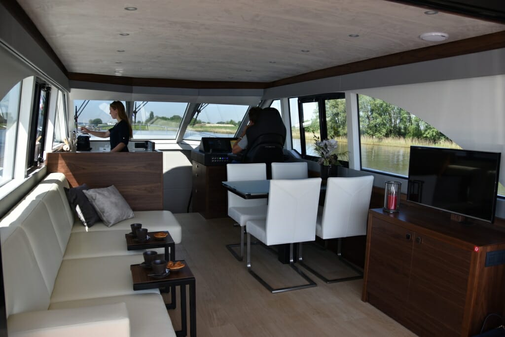 Van den Hoven Executive 1500 Mk2