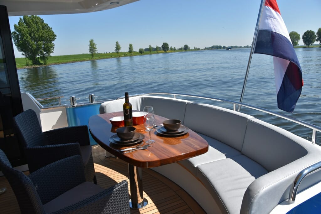 Van den Hoven Executive 1500 Mk2