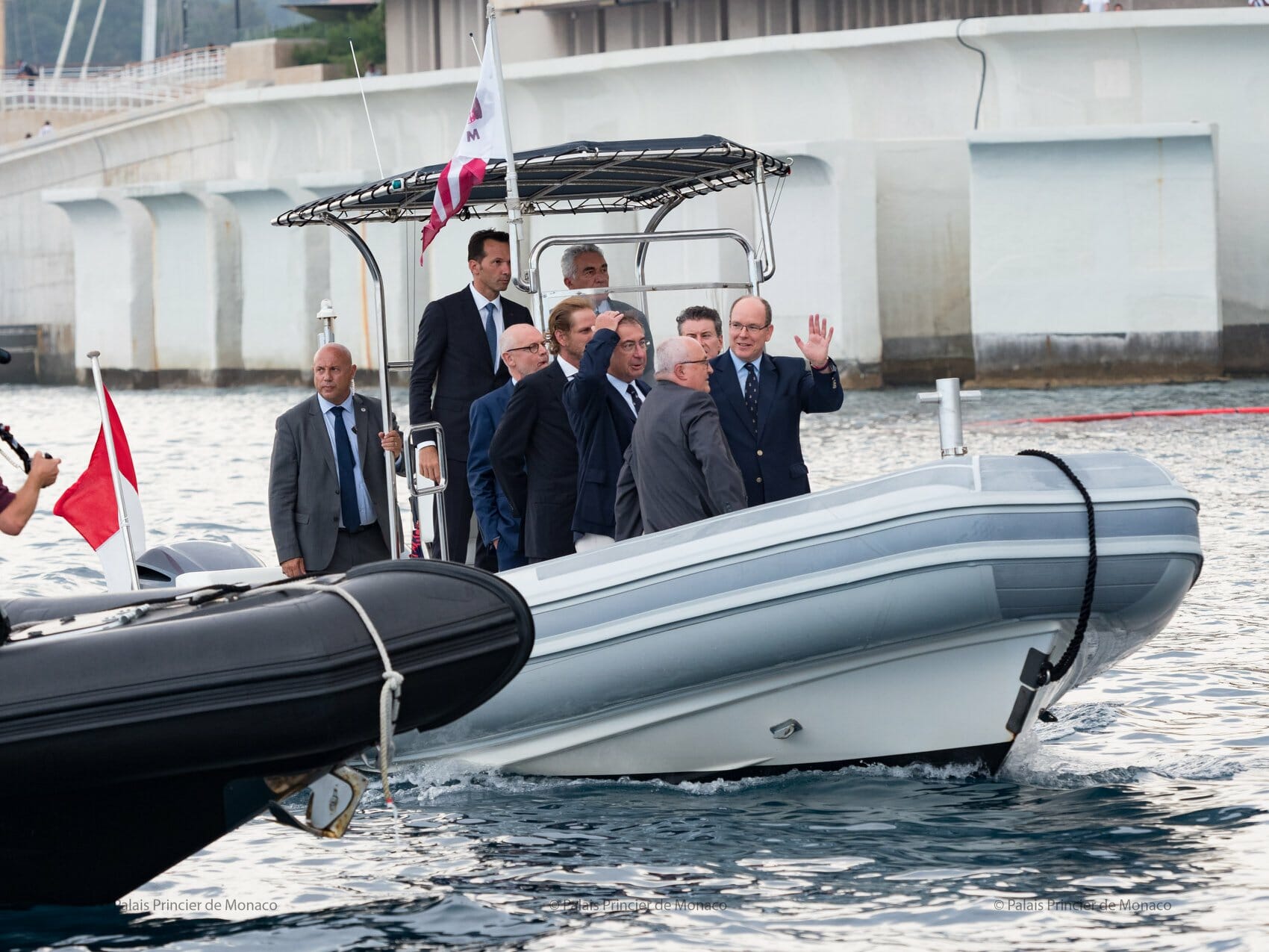 Inauguration of the caisson