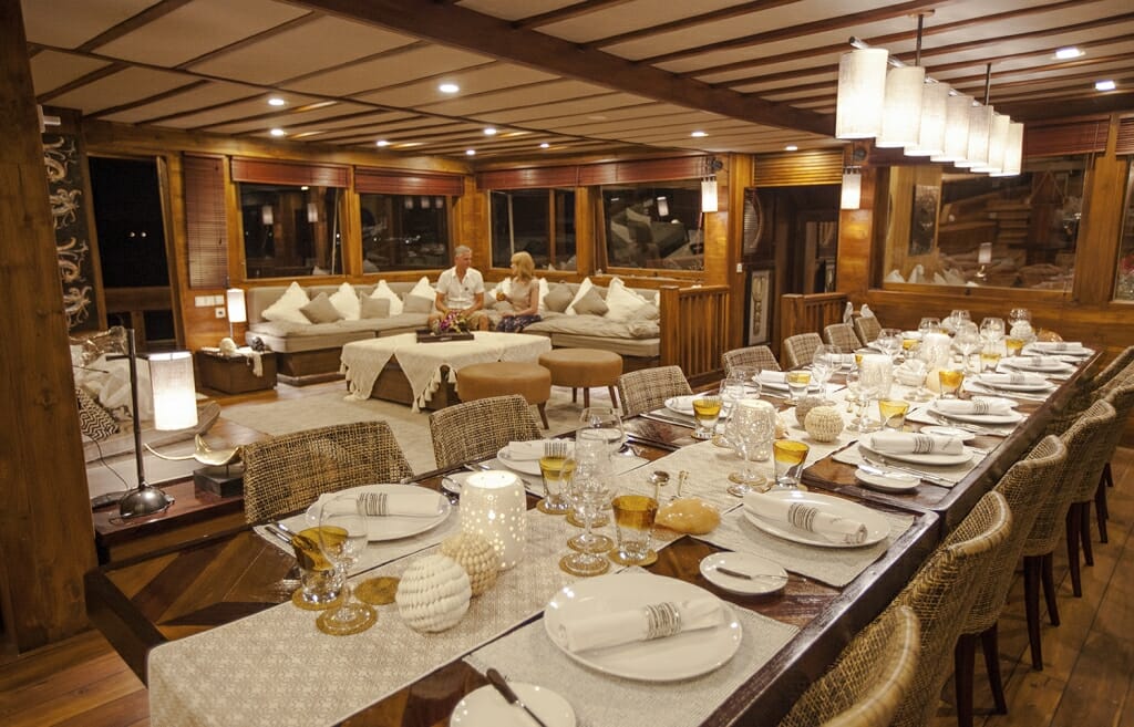 yacht Prana