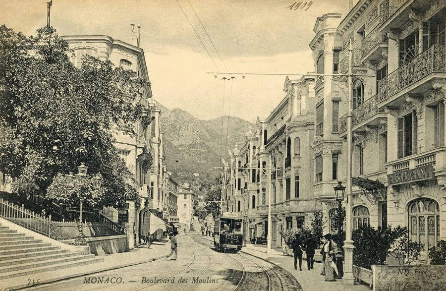 Boulevard des Moulins
