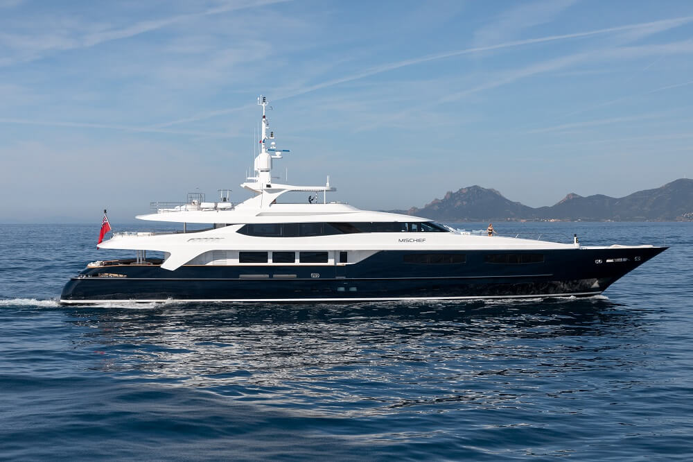 54-metre superyacht Mischief