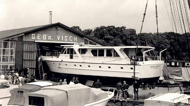 Stalca-was-launched-in-1971-by-Visch-Holland.jpg