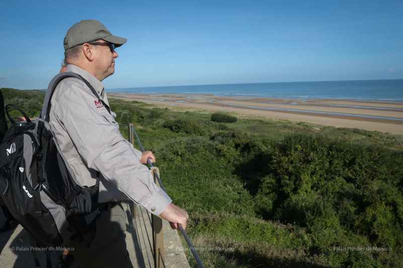 Prince Albert commemorates Battles of Normandy