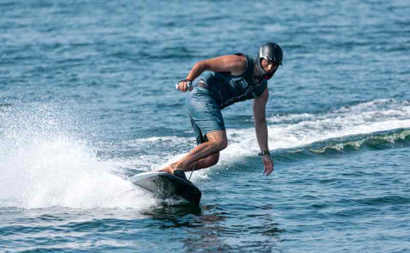Awake electric surfboards