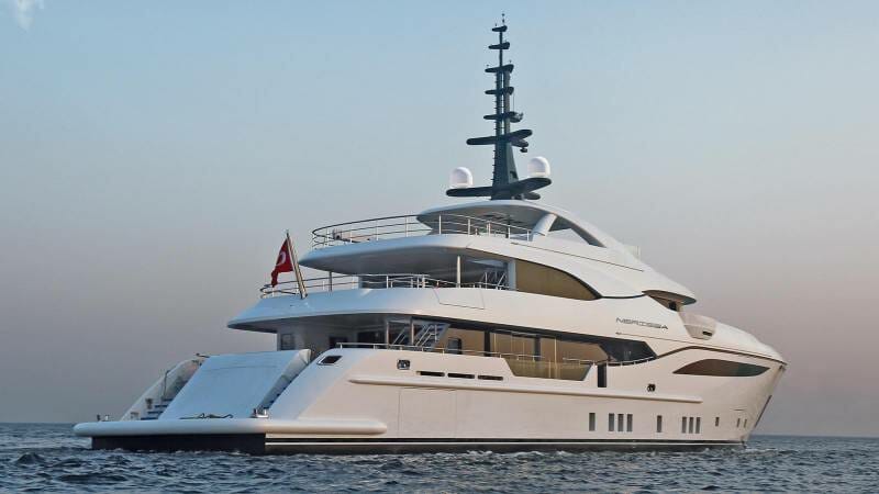 Life on board 48-meter superyacht Nerissa by Bilgin