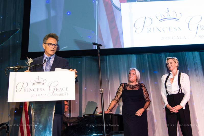 Princess Charlene awards Tim Daly at Princess Grace Gala
