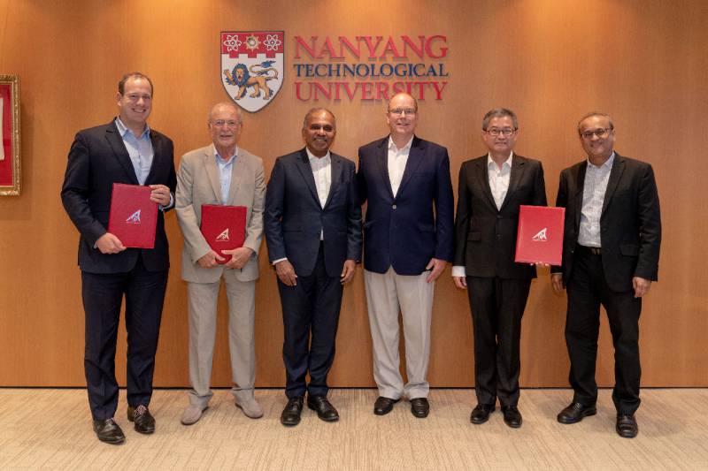 Prince Albert in Nanyang University