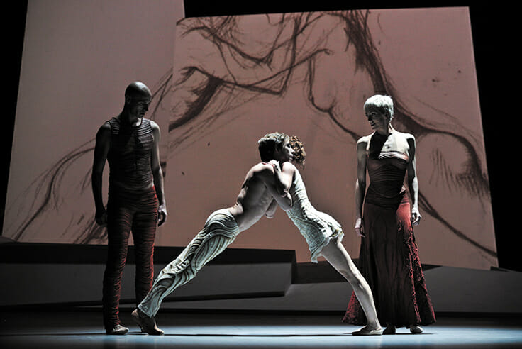 Ballets de Monte-Carlo perform in Paris