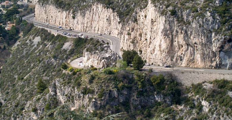 Landslide on Moyenne Corniche Diverts Heavy Traffic into Monaco for Weeks