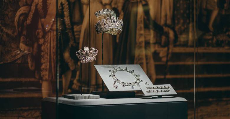 Chaumet’s tiaras surprising showroom at Grimaldi Forum