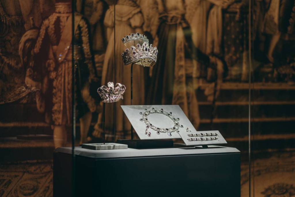 Chaumet’s tiaras surprising showroom at Grimaldi Forum