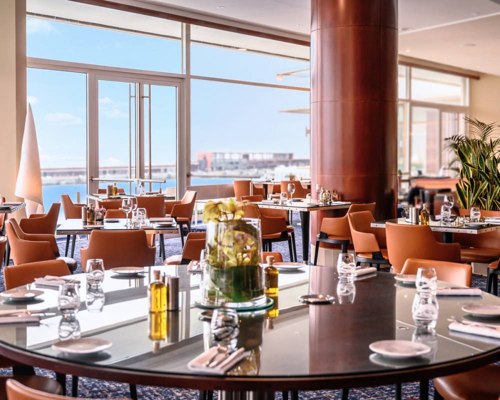 Fairmont Monte-Carlo’s Bistro Lounge and Bar Saphir24