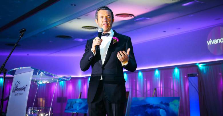 Founder of the Vivanova Club Bradley Mitton