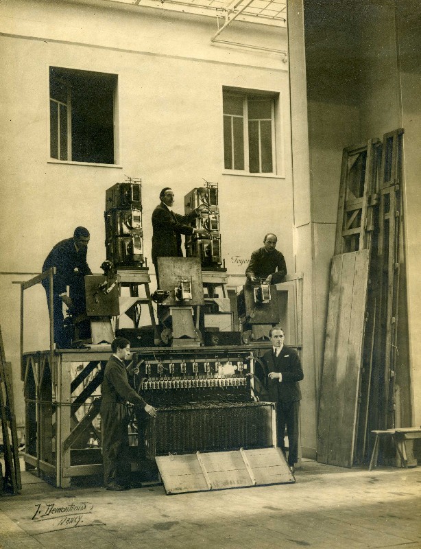 Eugène Frey’s Luminous Decorations At The Villa Paloma In Monaco