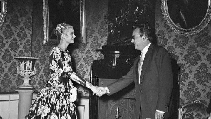 Meeting of Grace Kelly and Prince Rainier