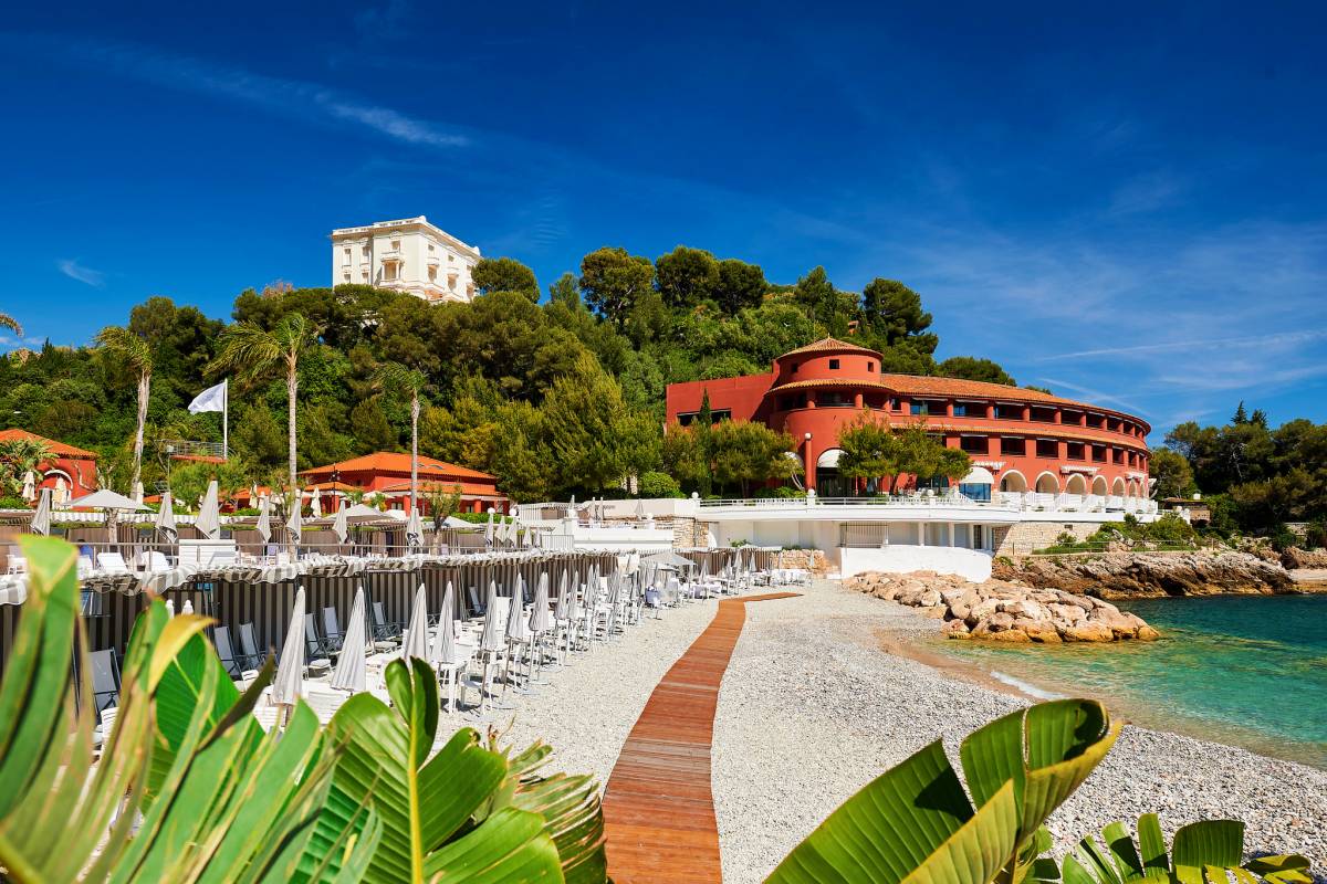 Discover the New Dazzling Chef at Elsa, Monte Carlo Beach