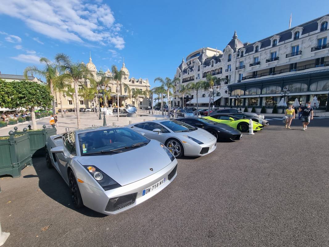 The Lamborghini Club Monaco Lights Up Place du Casino