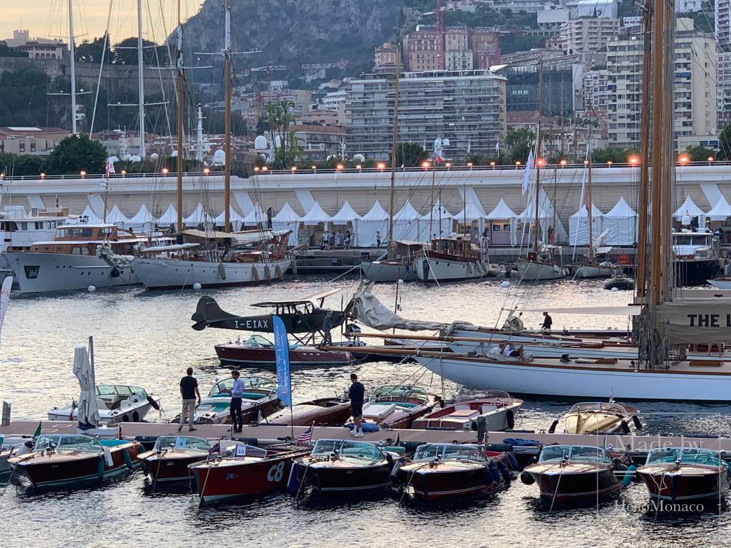 A seaplane landed in Monaco for the first time in a century