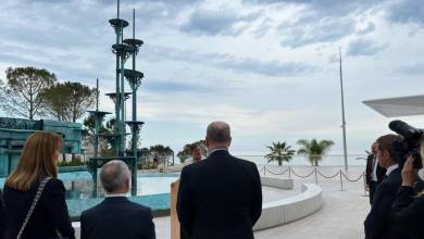 Albert II unveils Lartigue Fountain’s return to Larvotto