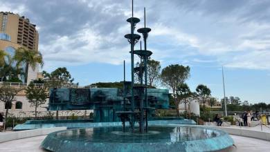 Albert II unveils Lartigue Fountain’s return to Larvotto