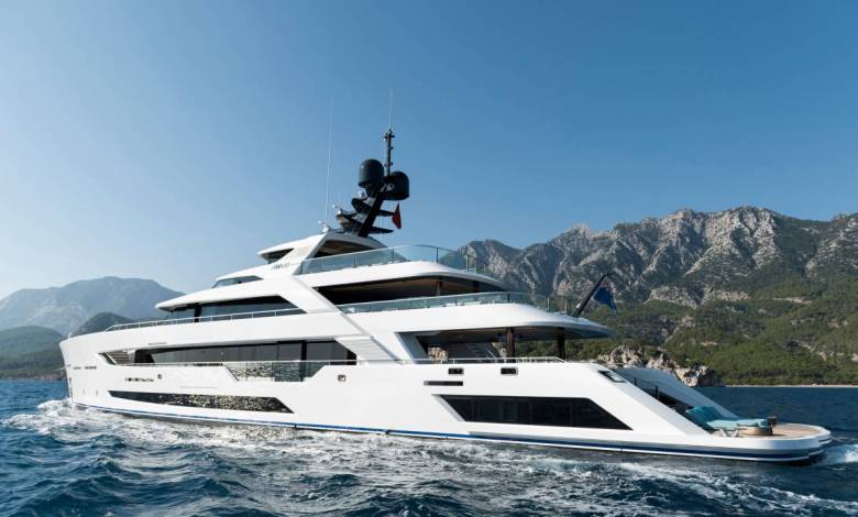 Alia Yachts 55m Al Waab