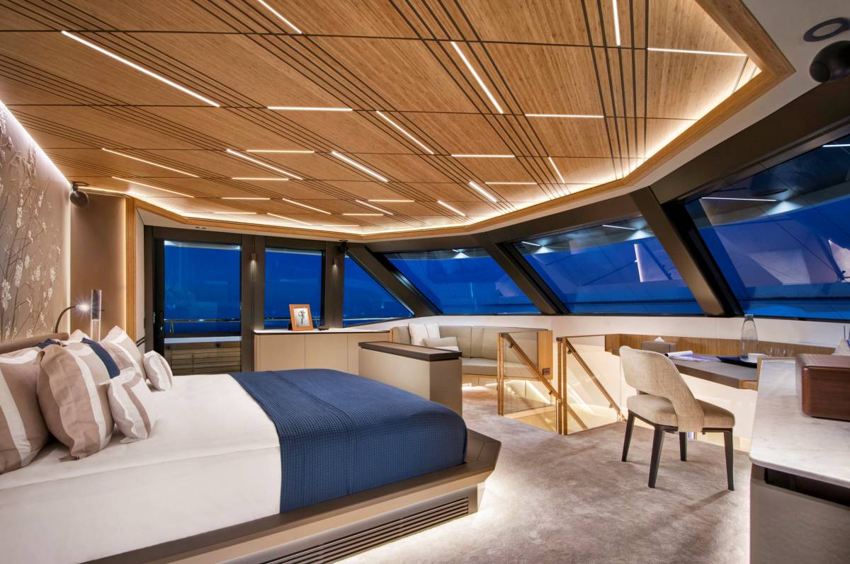 Alia Yachts 55m Al Waab