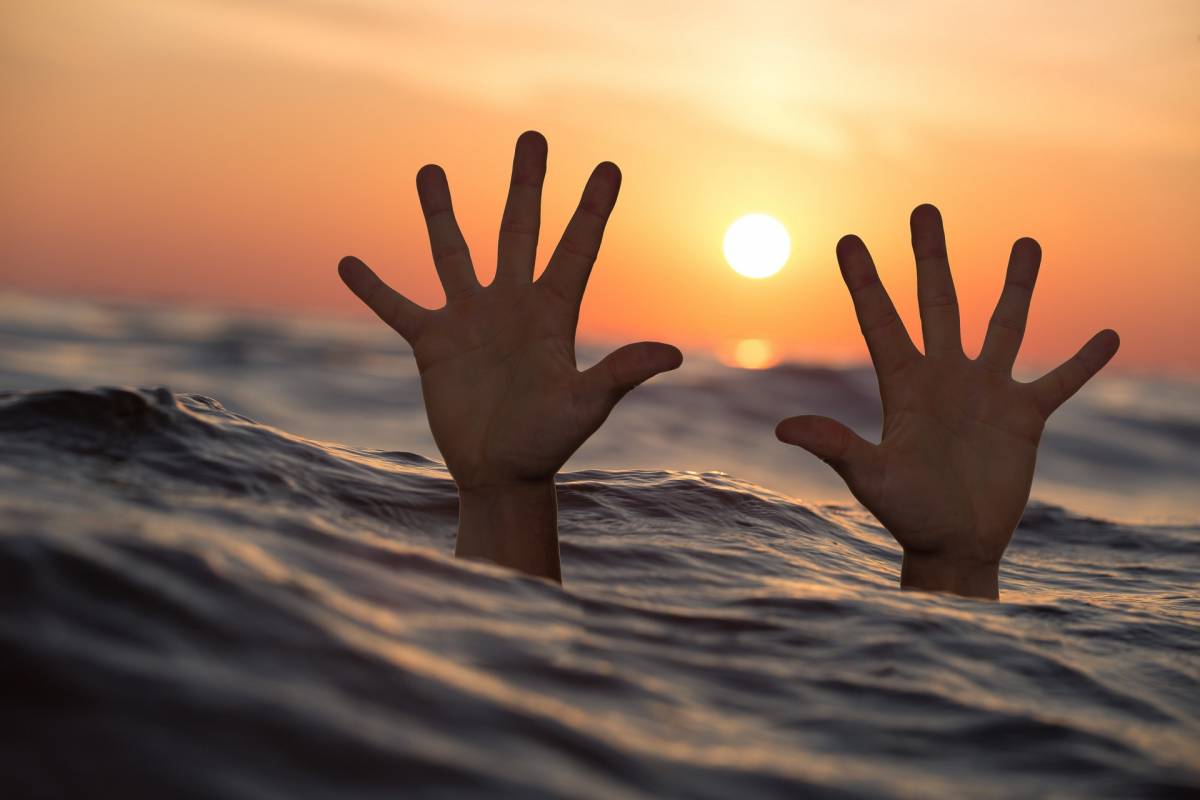 A Rare Drowning off Larvotto Beach During a Night Swim