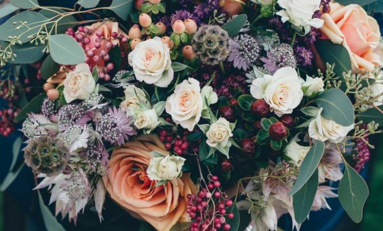 Princess Caroline Presides over Vibrant Bursts of Duelling Bouquets