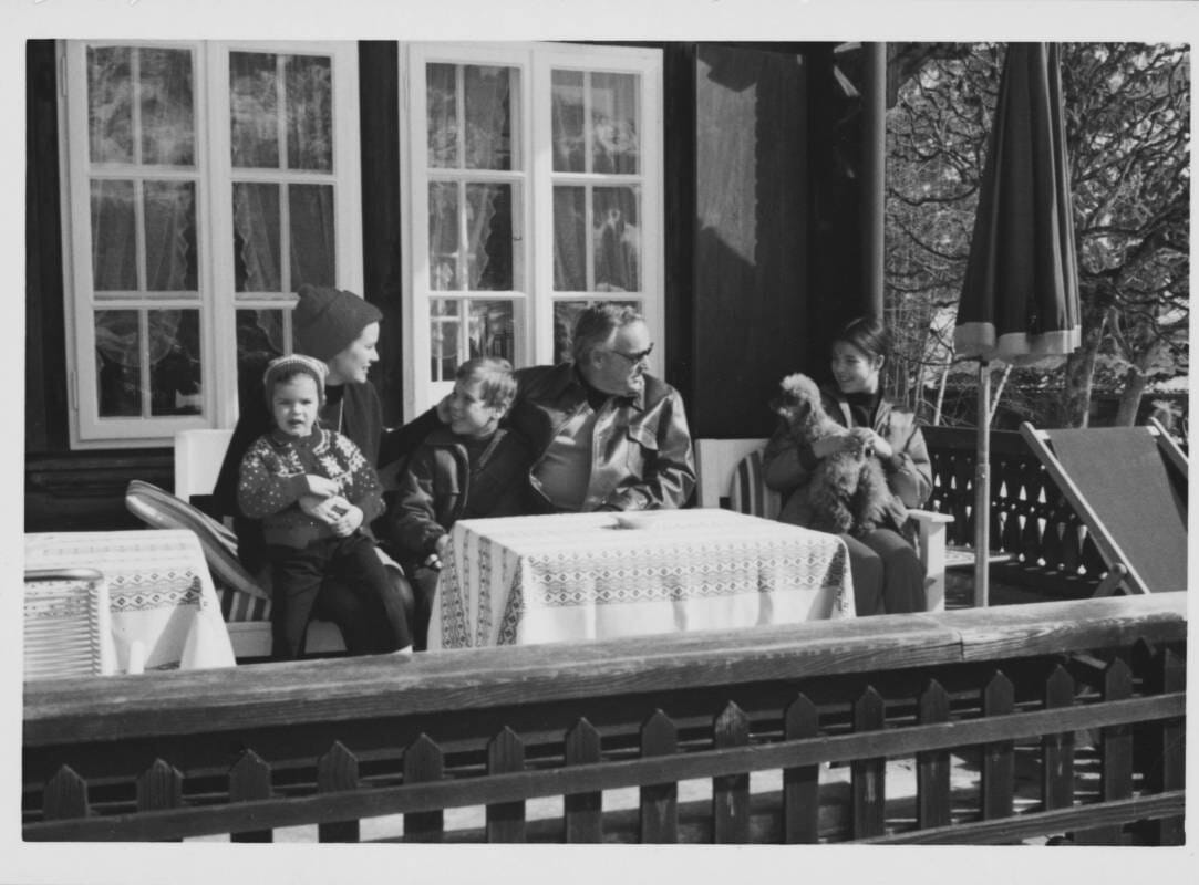 Prince Rainier III with his family